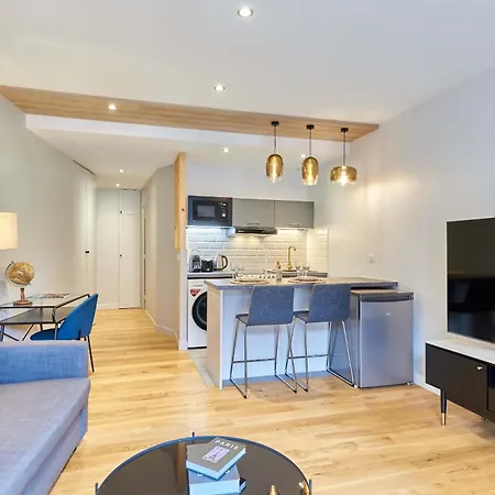 Apartment Modern Champs Elysees Trocadero