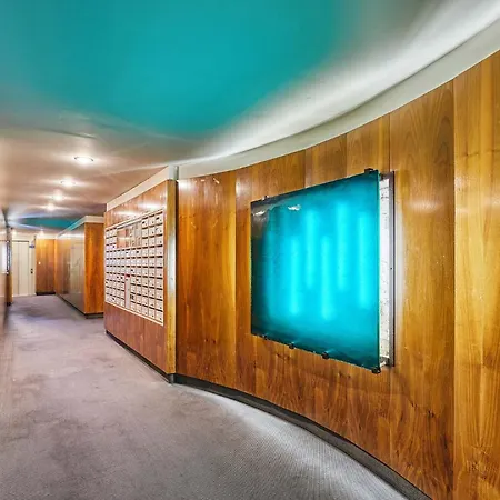 Modern Champs Elysees Trocadero Apartment